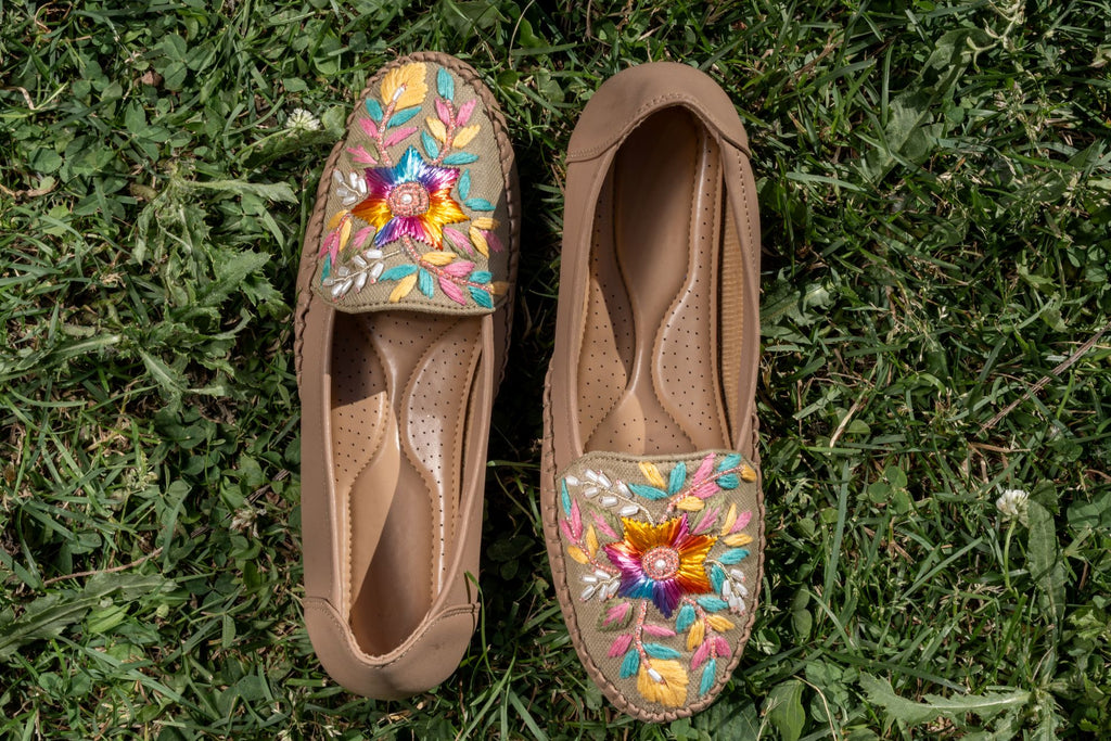 Meadow Bloom Embroidered Loafers