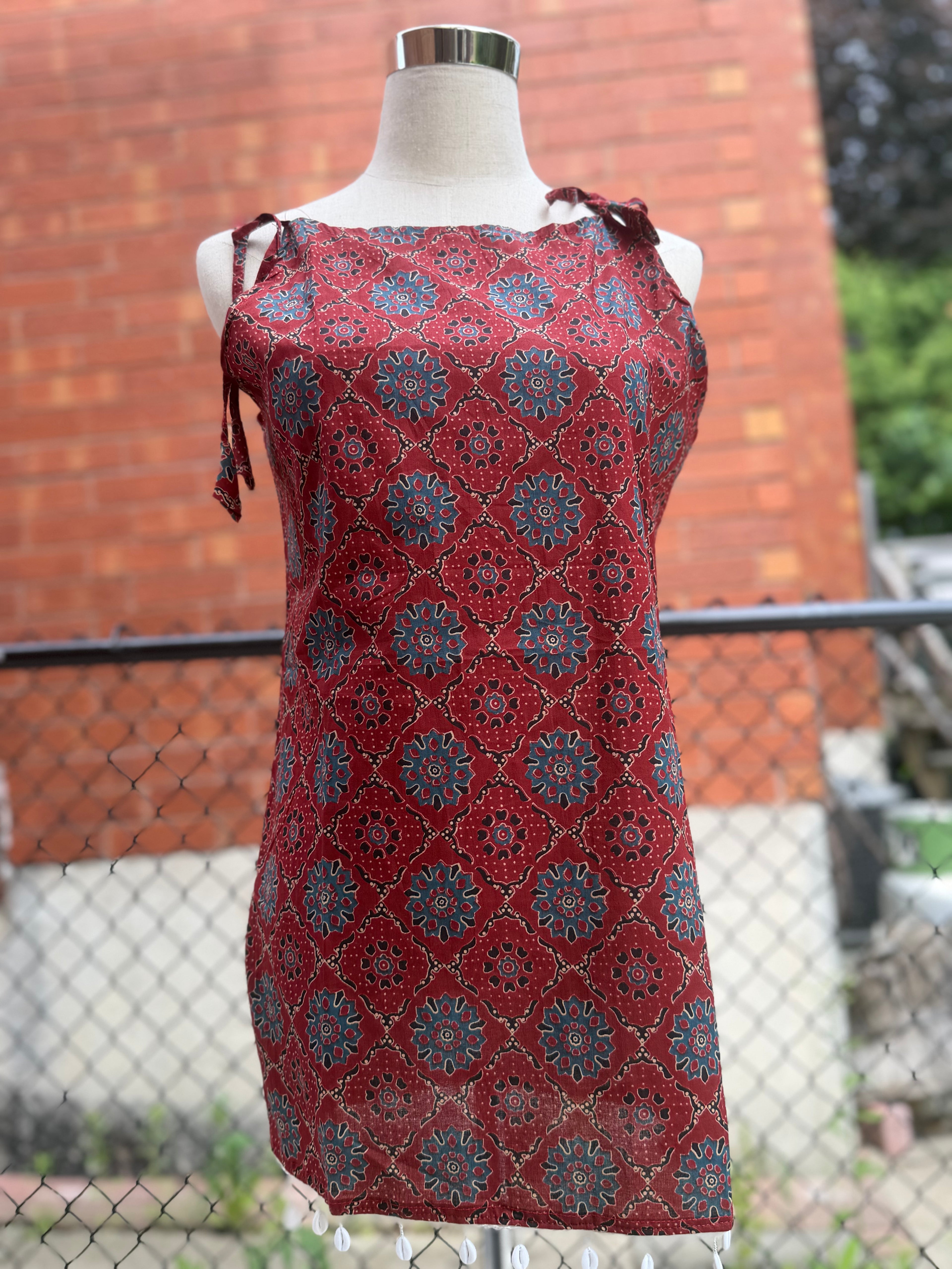 Jaipuri Shoulder Strings Kurti