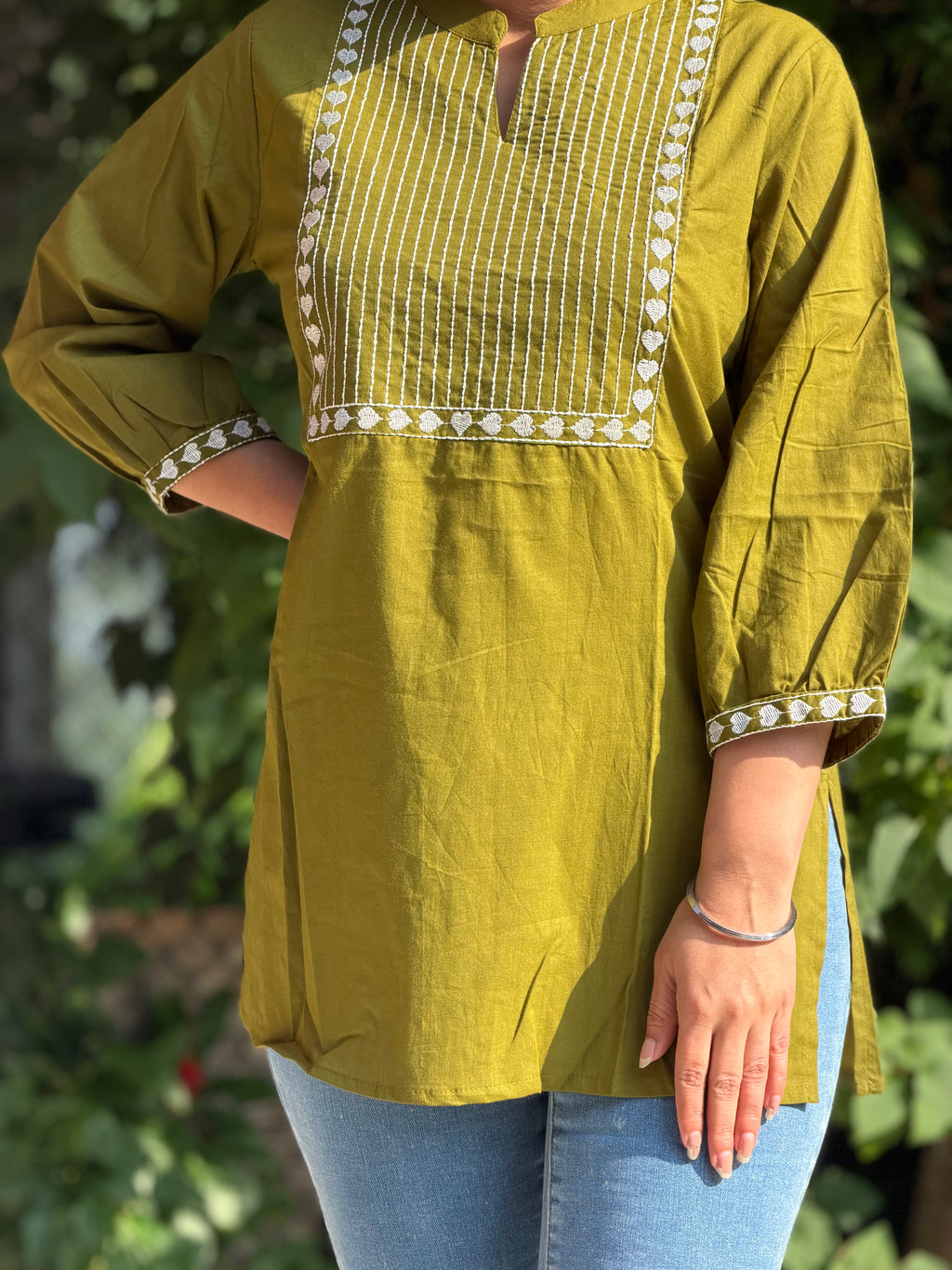 Heart Shaped Embroidery Kurta