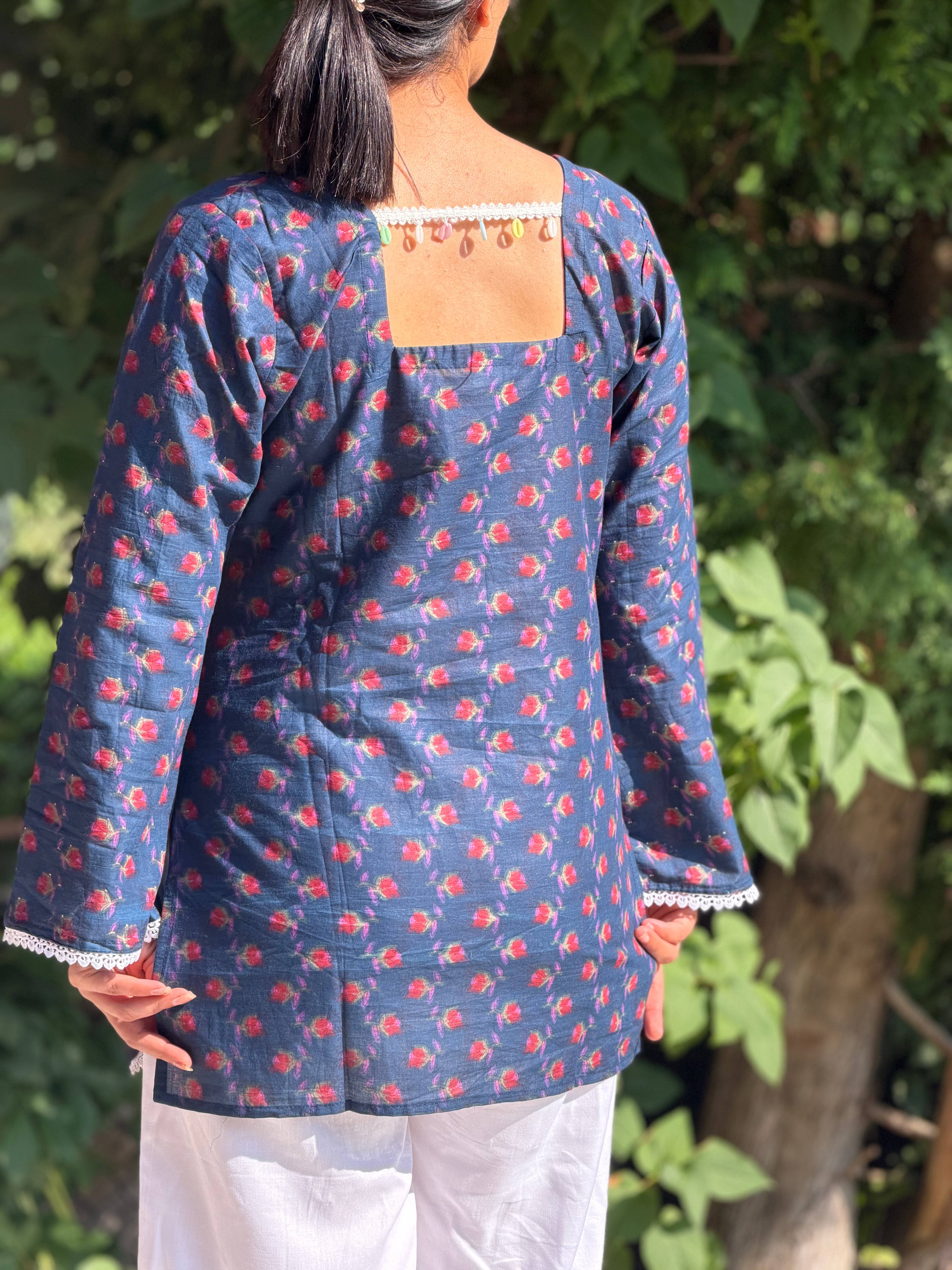Mini Red Flower Print Kurti